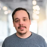 Karl_Murray_Headshot_Indoor
